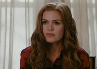 Isla Fisher as Rebecca Bloomwood in Confessions of a Shopaholic